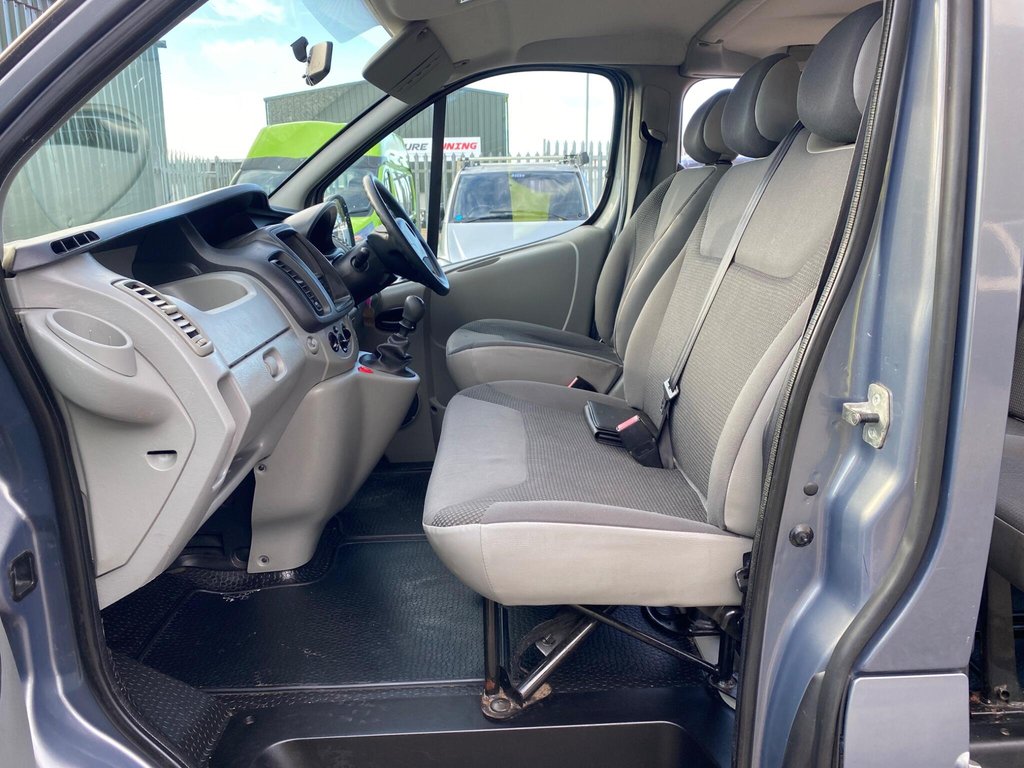 Used Vauxhall Vivaro 2011 for sale - 76439000: Photo 8