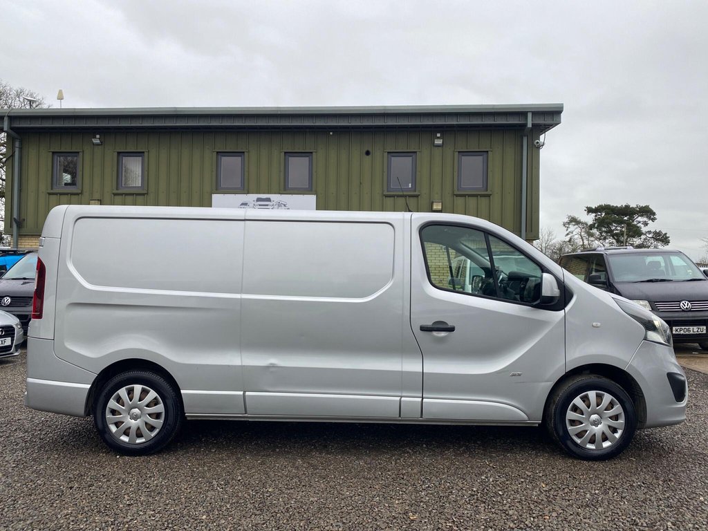 Used Vauxhall Vivaro 2015 for sale - 78145204: Photo 22