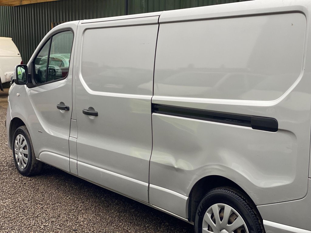 Used Vauxhall Vivaro 2015 for sale - 78145204: Photo 28