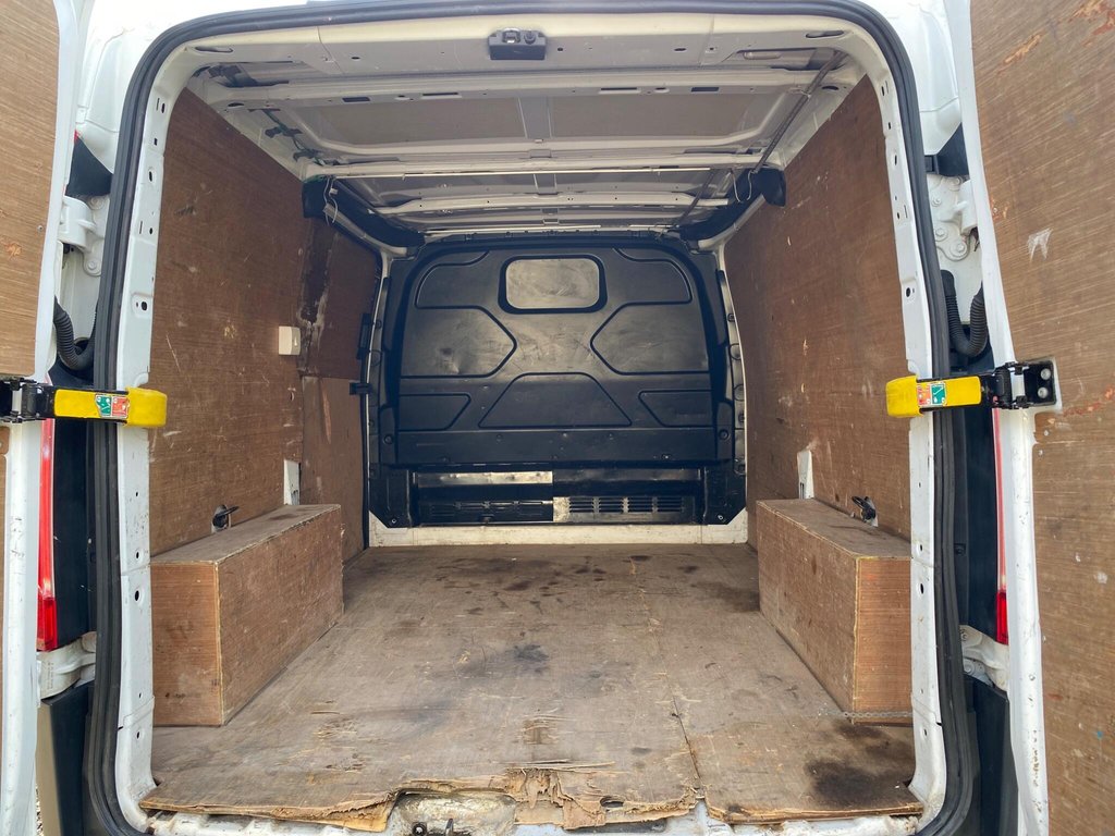Used Ford Transit Custom 2017 for sale - 77205483: Photo 10