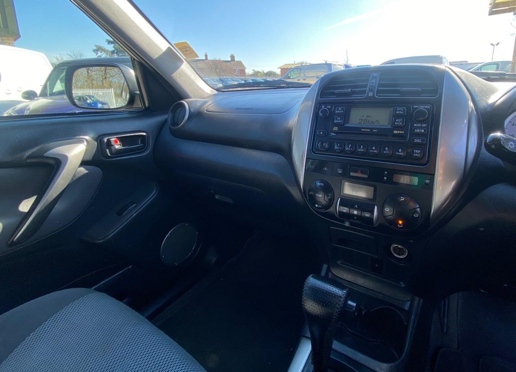 Used Toyota RAV4 2005 for sale - 76297093: Photo 25