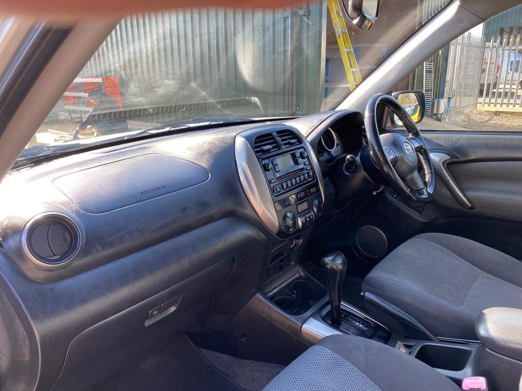 Used Toyota RAV4 2005 for sale - 76297093: Photo 43