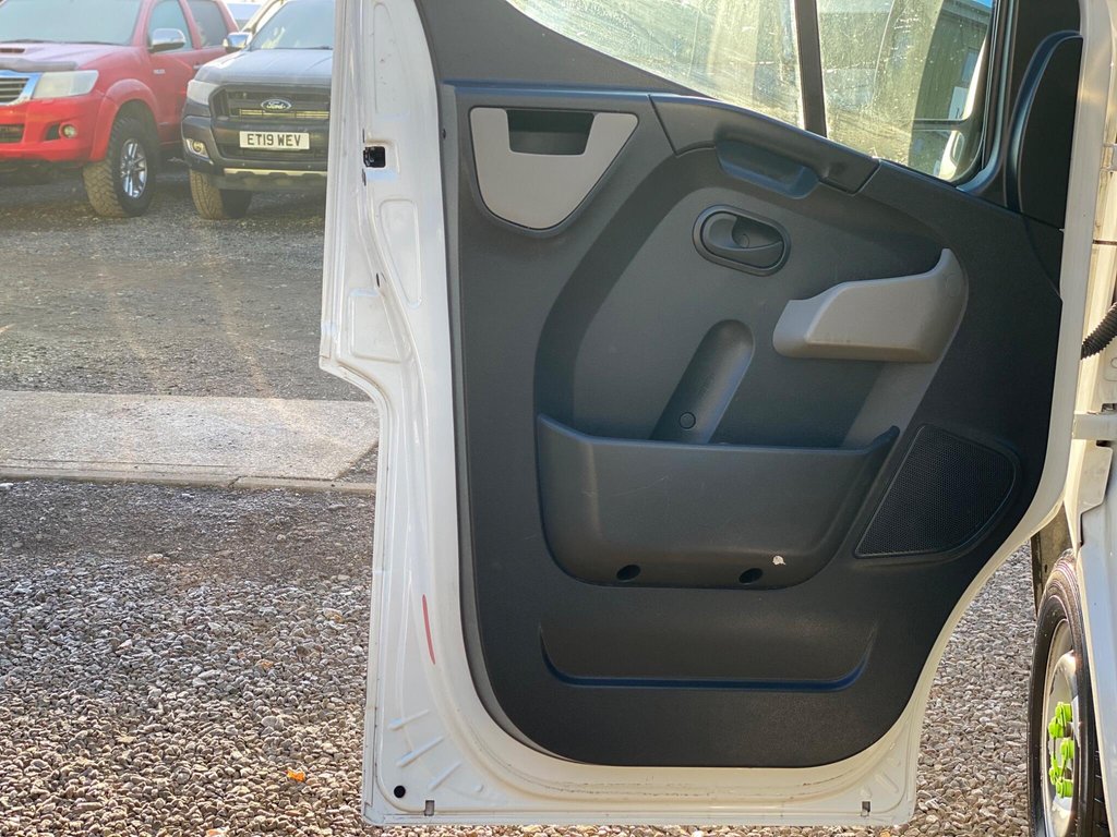 Used Vauxhall Movano 2018 for sale - 76711234: Photo 46