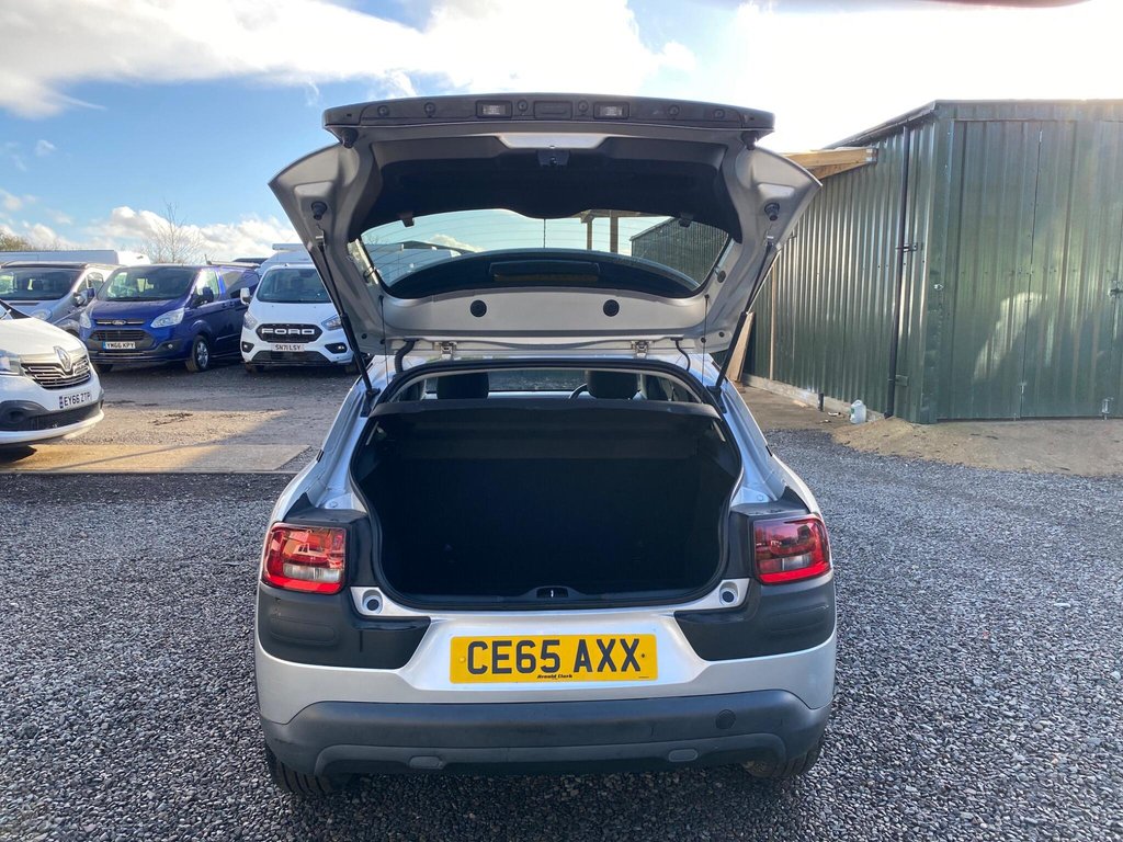 Used Citroen C4 Cactus 2015 for sale - 77231990: Photo 10