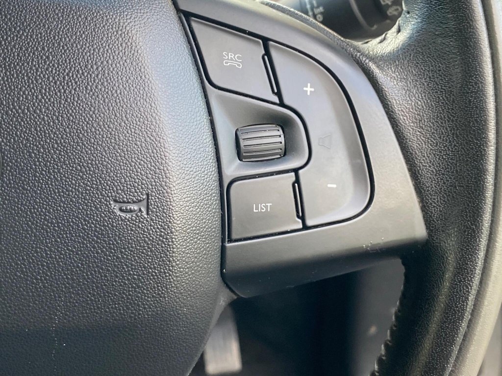 Used Citroen C4 Cactus 2015 for sale - 77231990: Photo 41