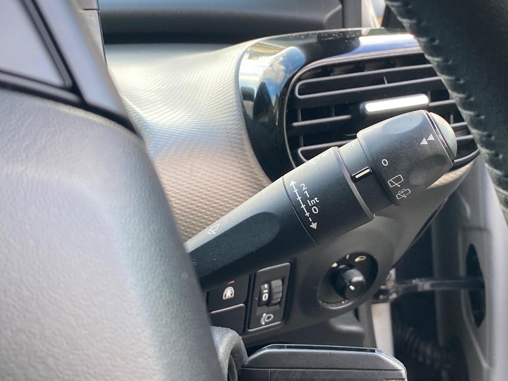 Used Citroen C4 Cactus 2015 for sale - 77231990: Photo 42