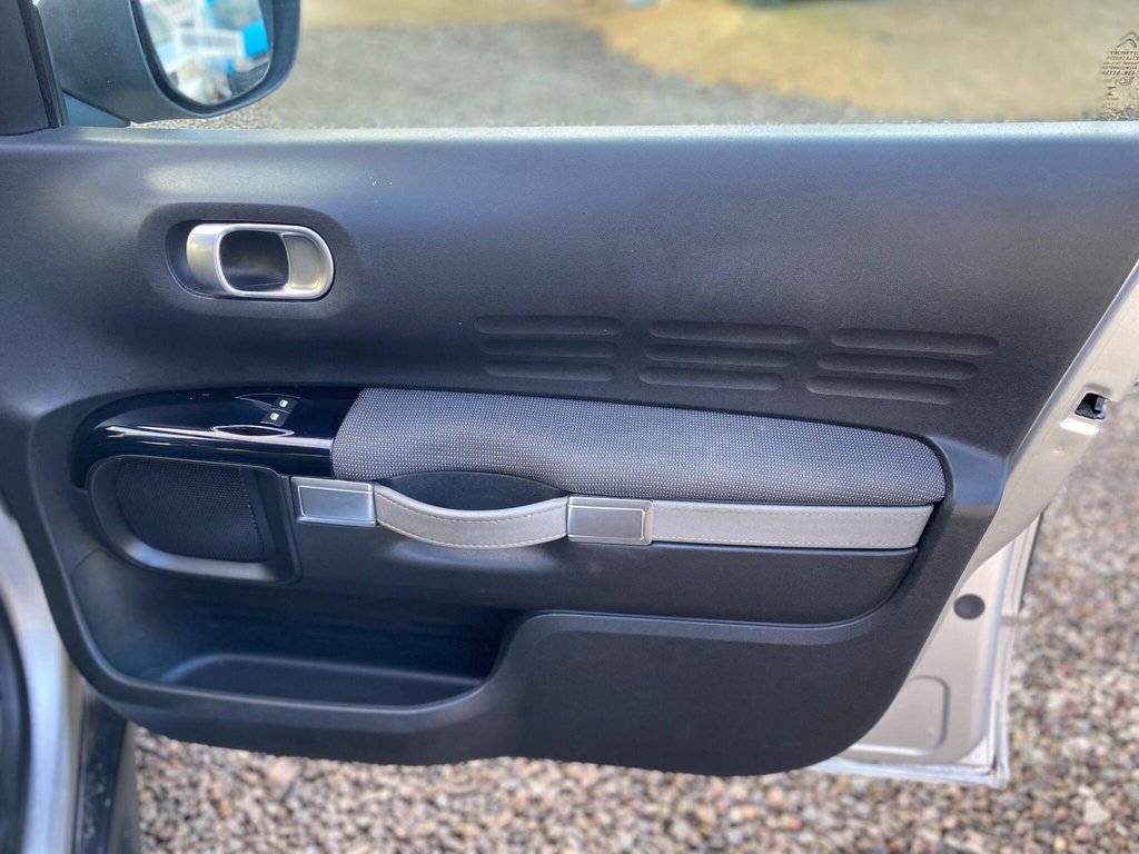 Used Citroen C4 Cactus 2015 for sale - 77231990: Photo 45