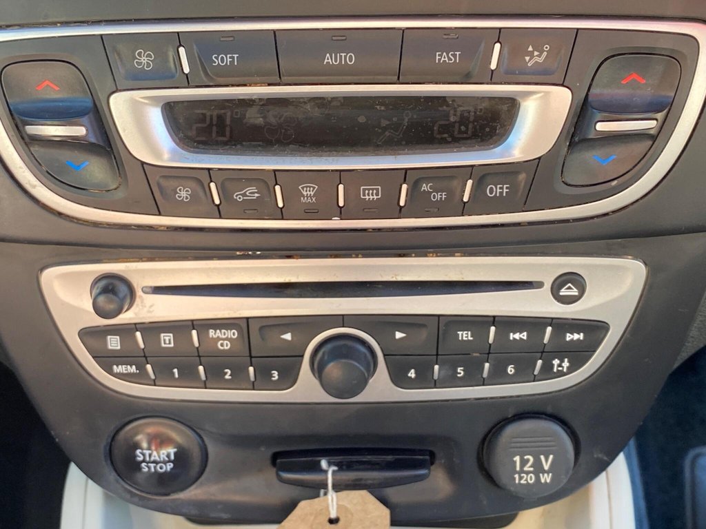 Used Renault Megane 2012 for sale - 78036343: Photo 37