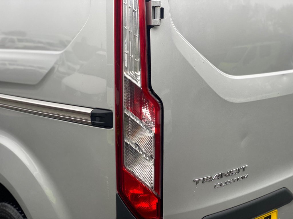 Used Ford Transit Custom 2015 for sale - 76590750: Photo 28