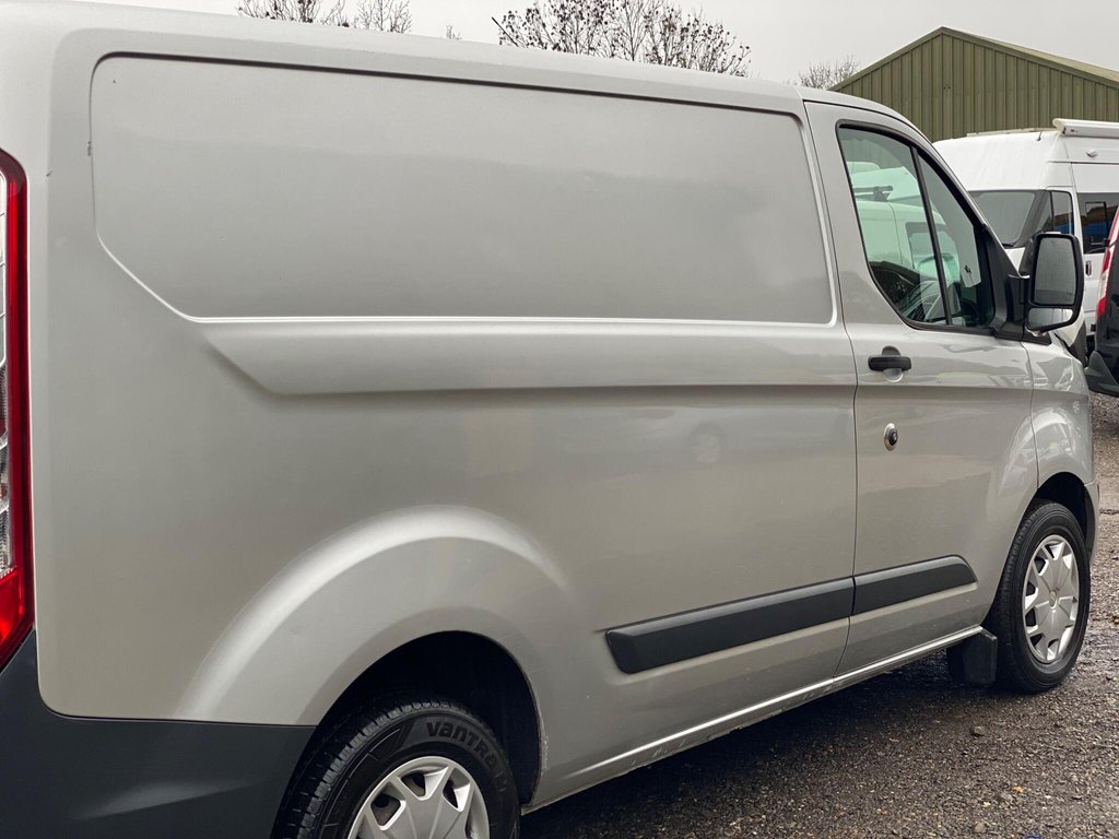 Used Ford Transit Custom 2015 for sale - 76590750: Photo 32