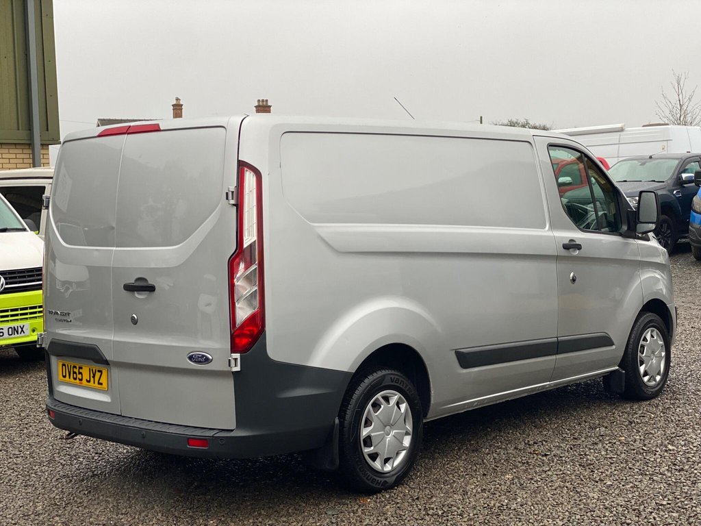 Used Ford Transit Custom 2015 for sale - 76590750: Photo 5