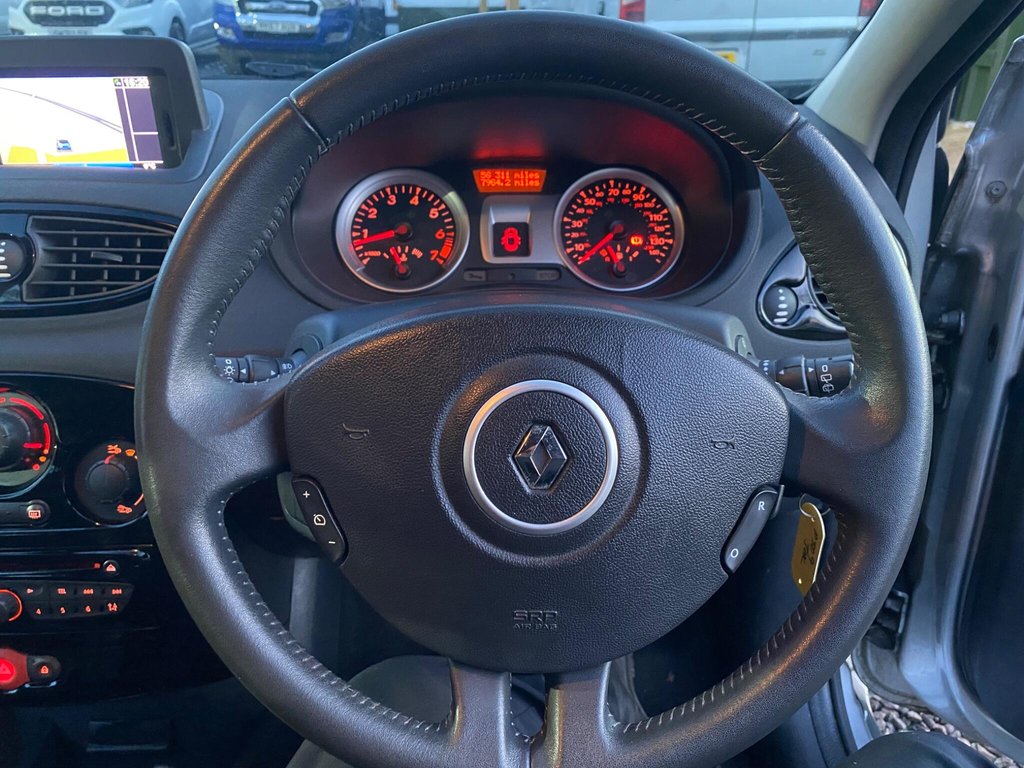 Used Renault Clio 2012 for sale - 77692538: Photo 41