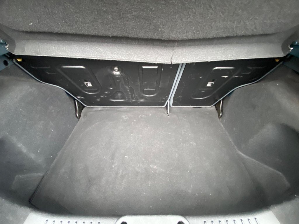 Used Ford Fiesta 2010 for sale - 77697932: Photo 14