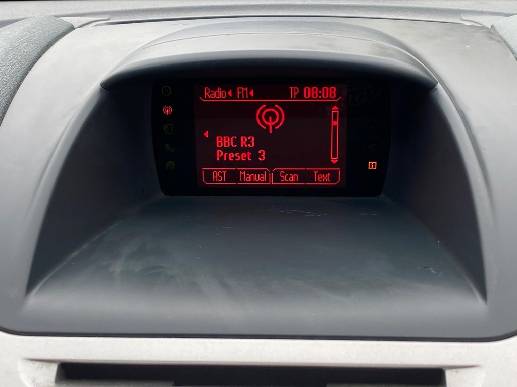 Used Ford Fiesta 2010 for sale - 77697932: Photo 33