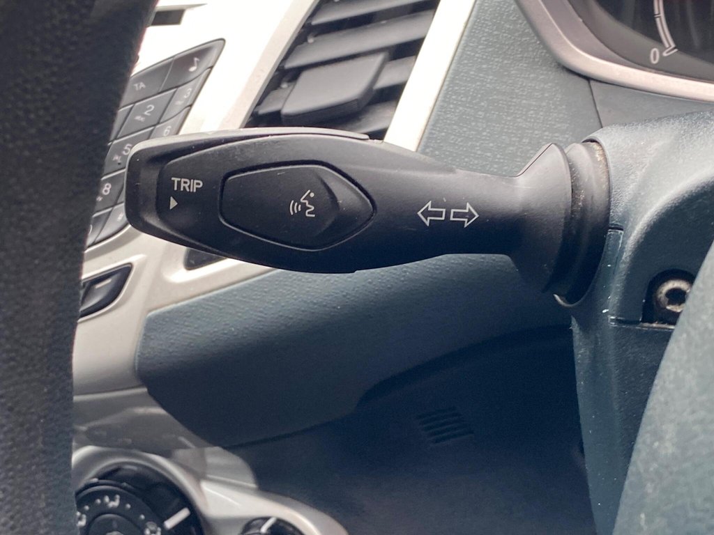 Used Ford Fiesta 2010 for sale - 77697932: Photo 39