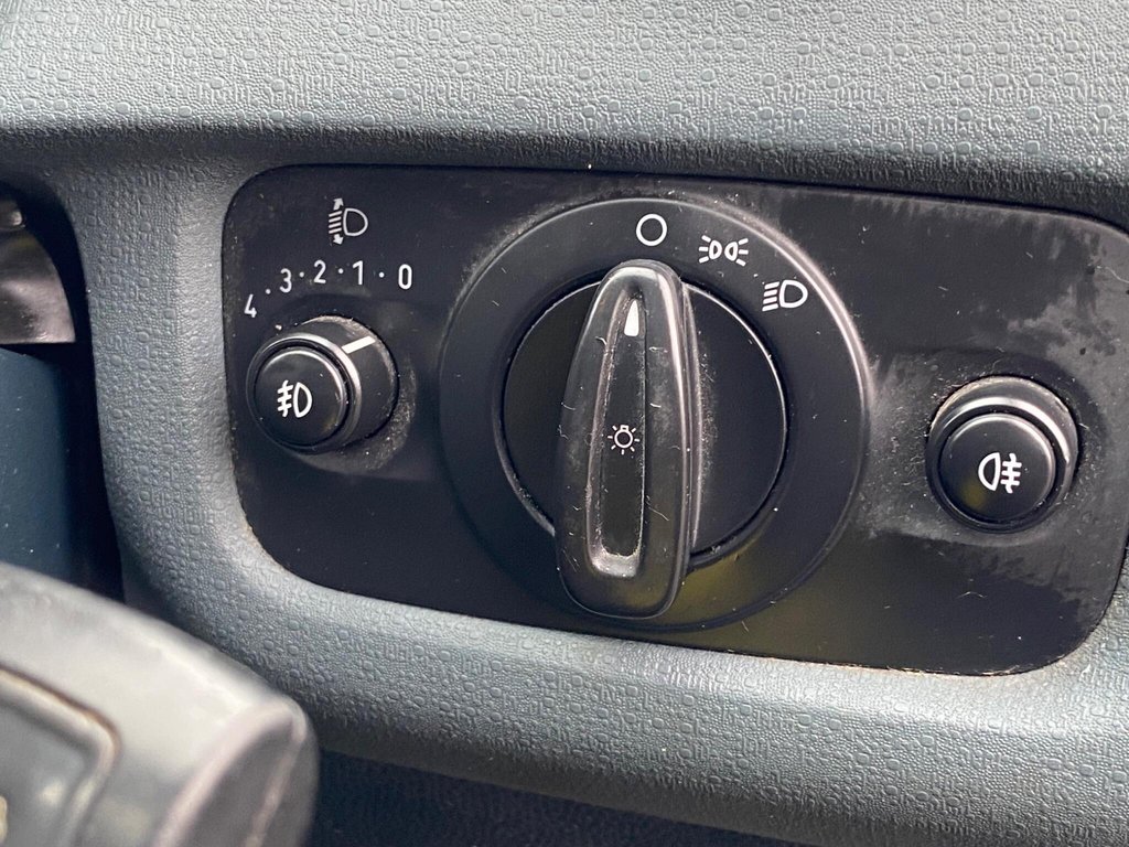 Used Ford Fiesta 2010 for sale - 77697932: Photo 41