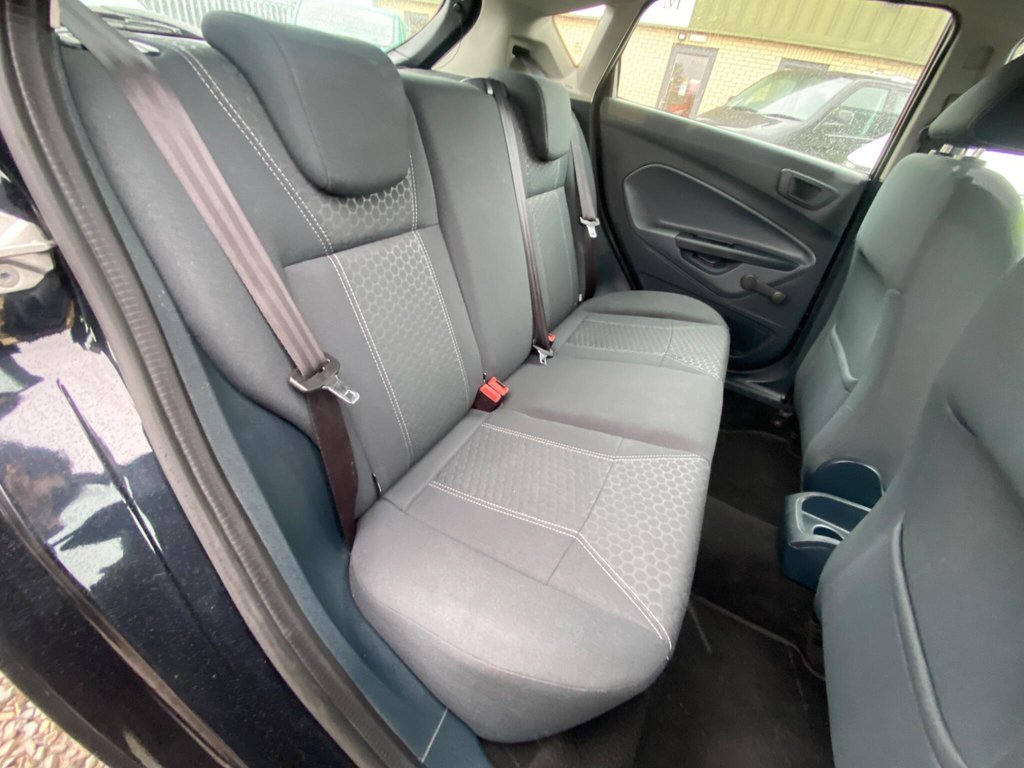 Used Ford Fiesta 2010 for sale - 77697932: Photo 44