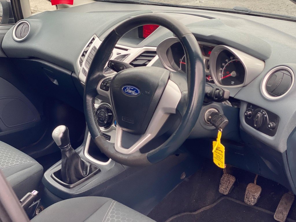 Used Ford Fiesta 2010 for sale - 77697932: Photo 8