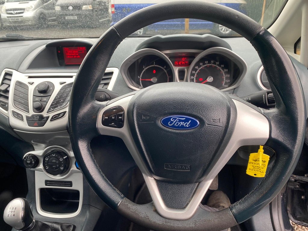 Used Ford Fiesta 2010 for sale - 77697932: Photo 9