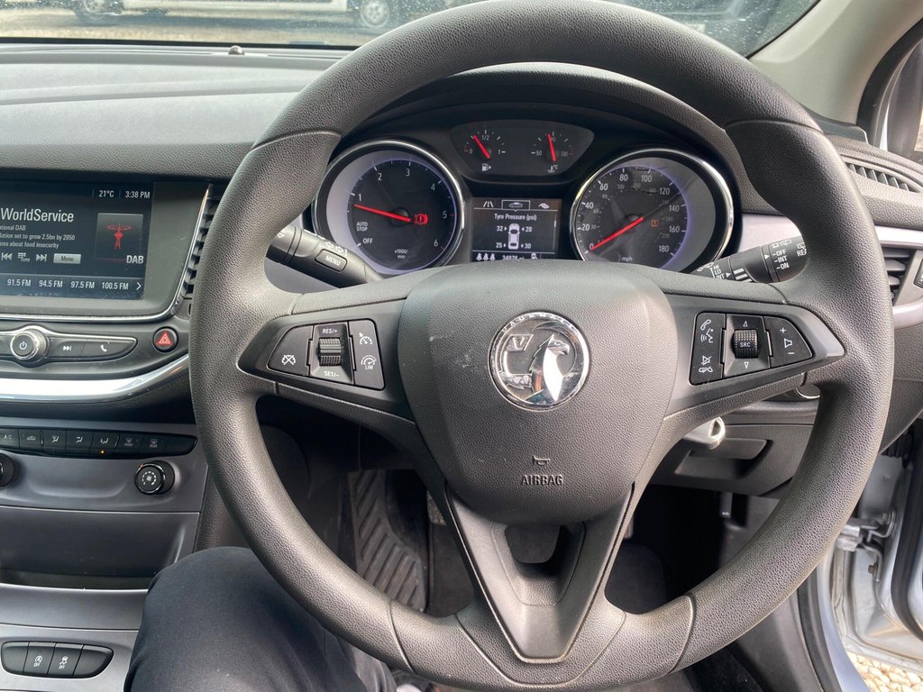 Used Vauxhall Astra 2016 for sale - 76558948: Photo 33