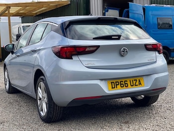 Used Vauxhall Astra 2016 for sale - 76558948: Photo