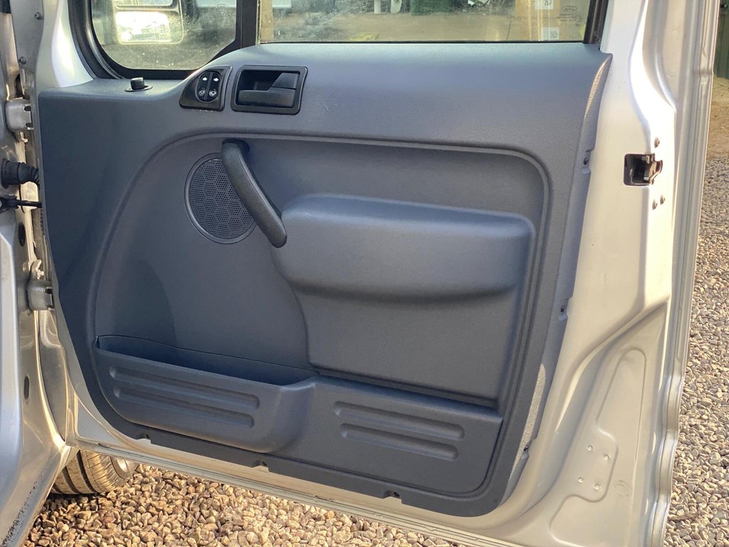 Used Ford Transit Connect 2011 for sale - 77673485: Photo 40