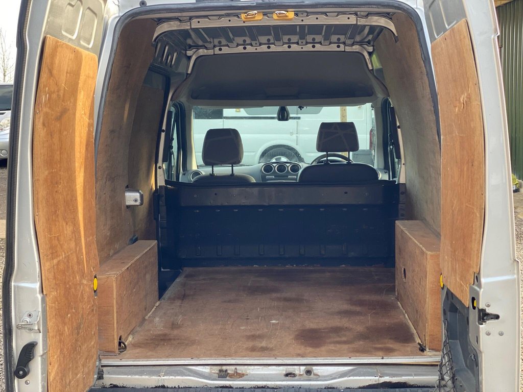 Used Ford Transit Connect 2011 for sale - 77673485: Photo 42