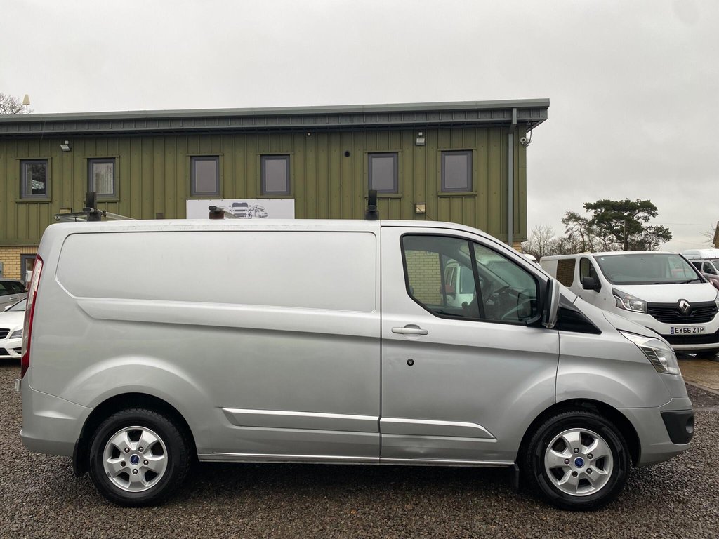 Used Ford Transit Custom 2015 for sale - 77218590: Photo 22
