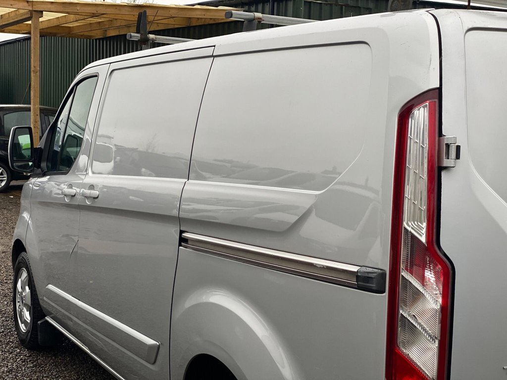 Used Ford Transit Custom 2015 for sale - 77218590: Photo 28