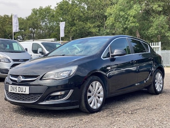 Used Vauxhall Astra 2015 for sale - 79350577: Photo
