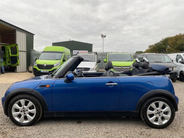 Used MINI Convertible 2007 for sale - 76304197: Photo 19