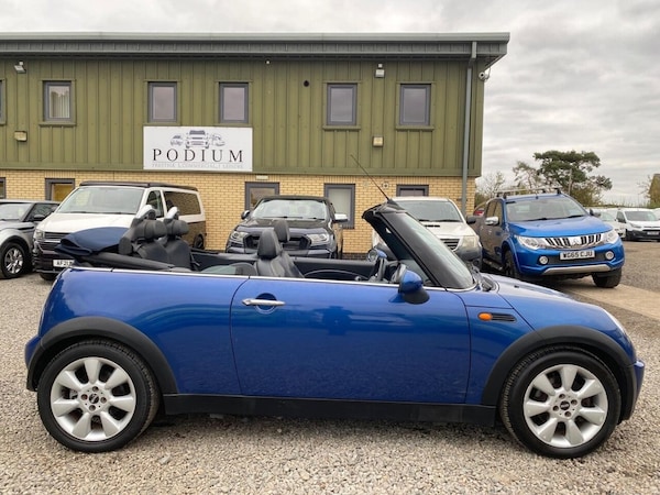 Used MINI Convertible 2007 for sale - 76304197: Photo 21
