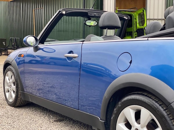 Used MINI Convertible 2007 for sale - 76304197: Photo 27