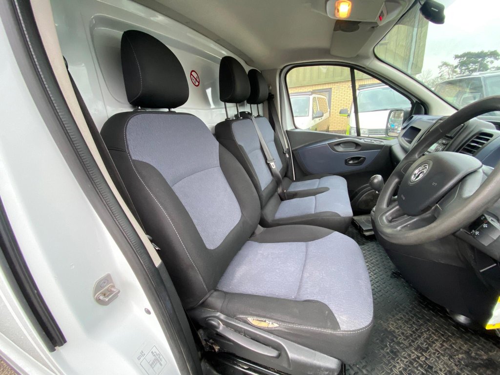 Used Vauxhall Vivaro 2015 for sale - 77369513: Photo 26