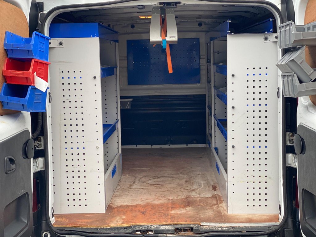 Used Vauxhall Vivaro 2015 for sale - 77369513: Photo 37