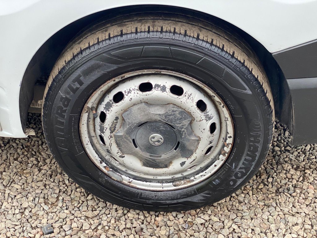 Used Vauxhall Vivaro 2015 for sale - 77369513: Photo 46