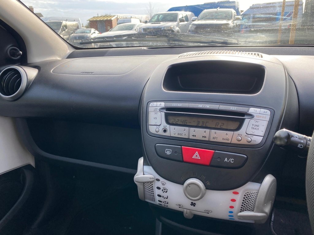 Used Citroen C1 2013 for sale - 76481786: Photo 9