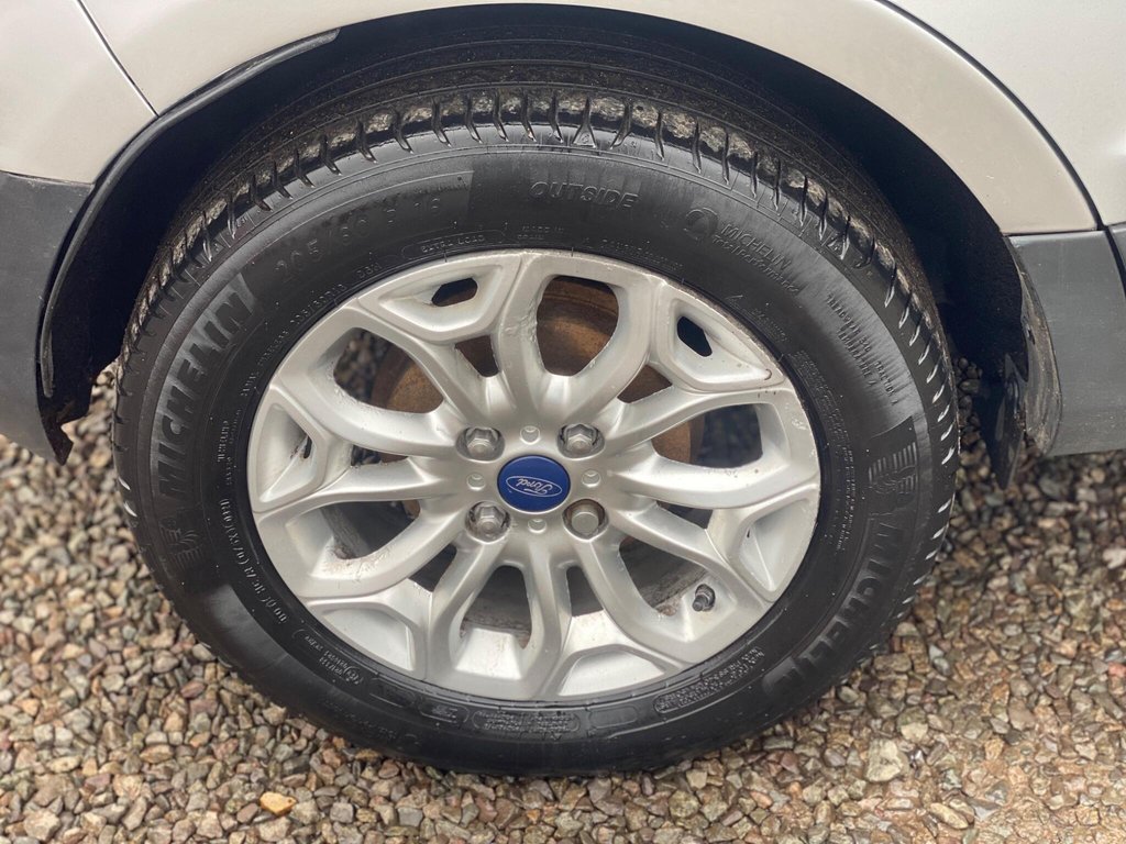 Used Ford Ecosport 2015 for sale - 77710880: Photo 14
