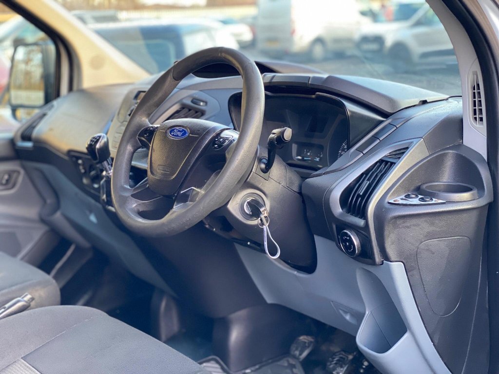 Used Ford Transit Custom 2015 for sale - 76406587: Photo 23