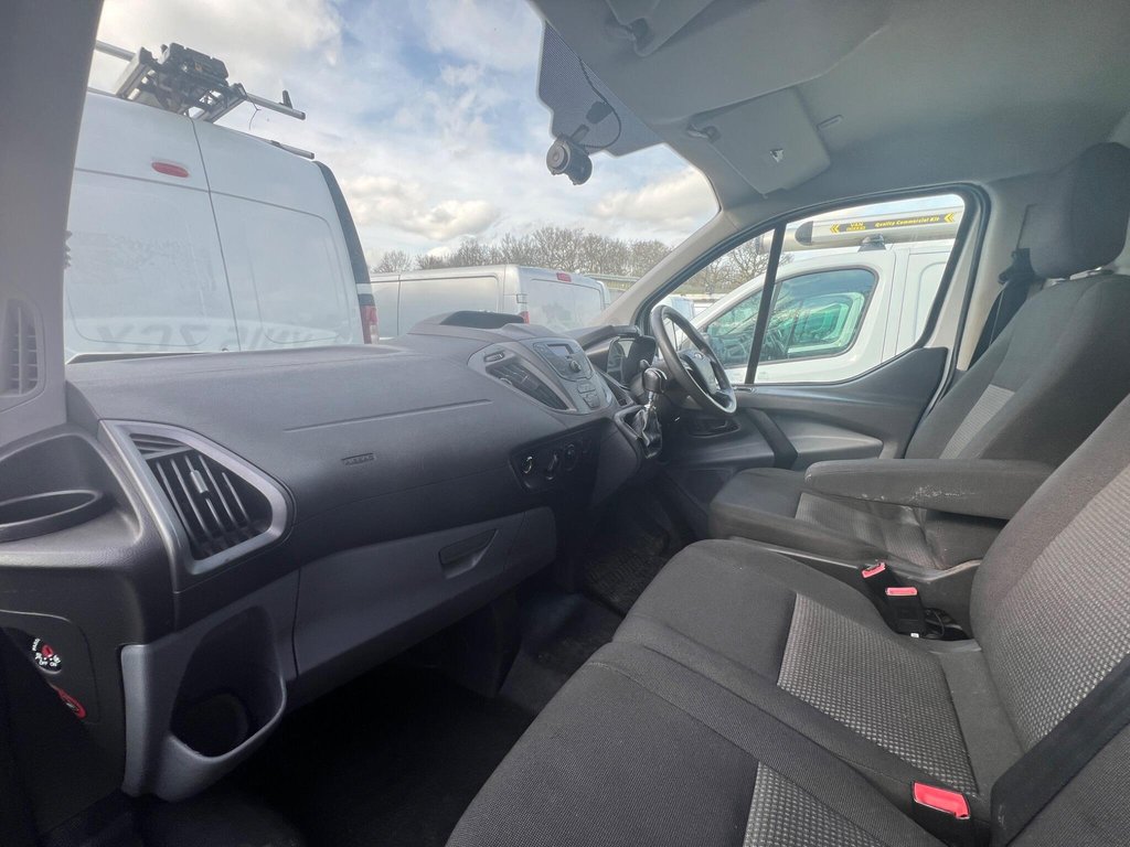 Used Ford Transit Custom 2015 for sale - 76406587: Photo 42