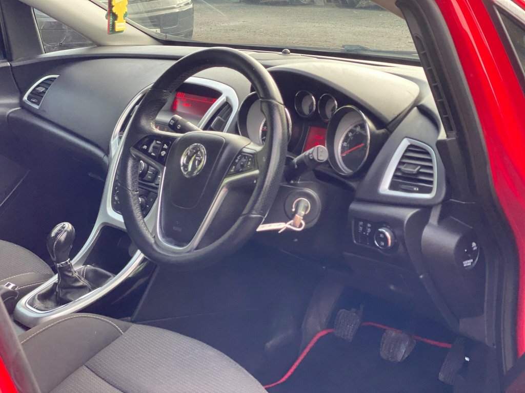 Used Vauxhall Astra 2013 for sale - 77525862: Photo 6