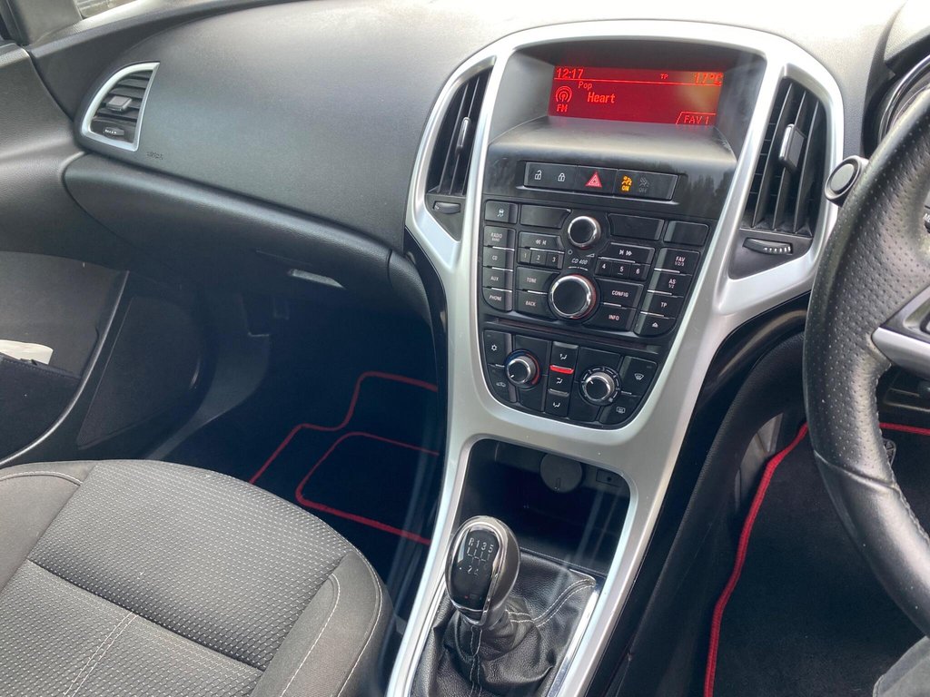 Used Vauxhall Astra 2013 for sale - 77525862: Photo 8