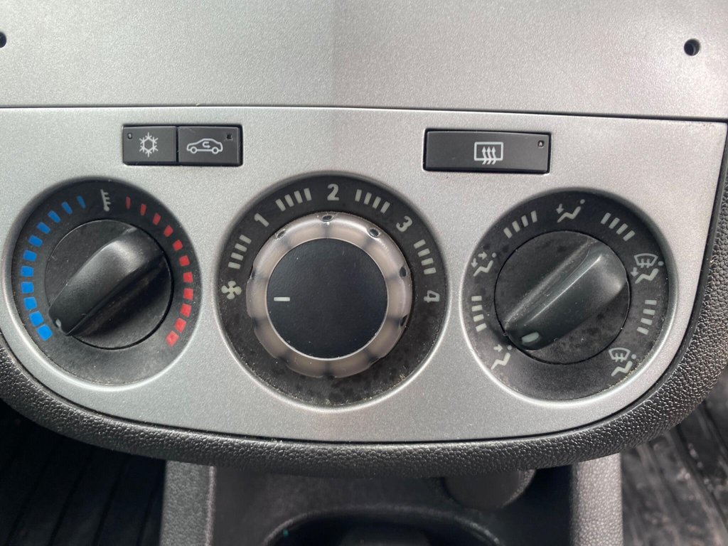 Used Vauxhall Corsa Van 2013 for sale - 76035061: Photo 34