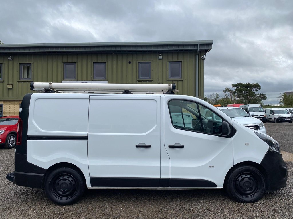 Used Vauxhall Vivaro 2016 for sale - 76303750: Photo 23