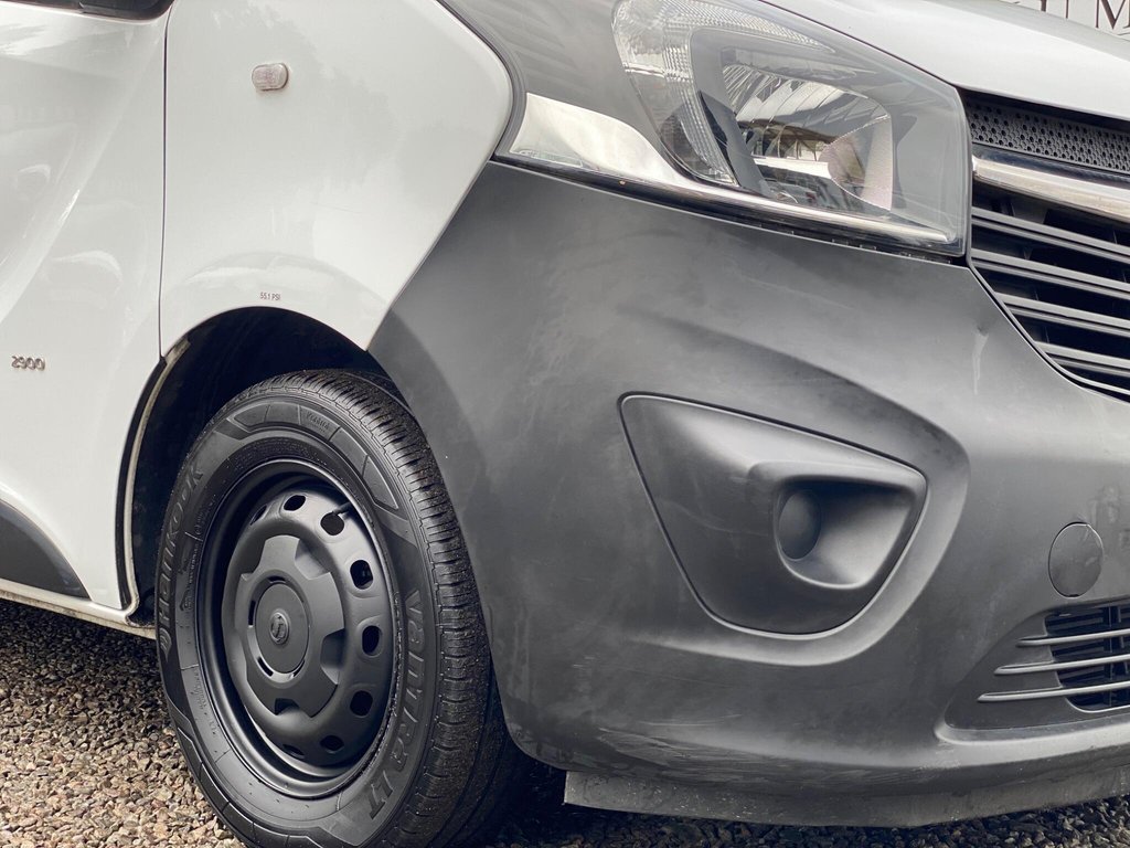 Used Vauxhall Vivaro 2016 for sale - 76303750: Photo 24