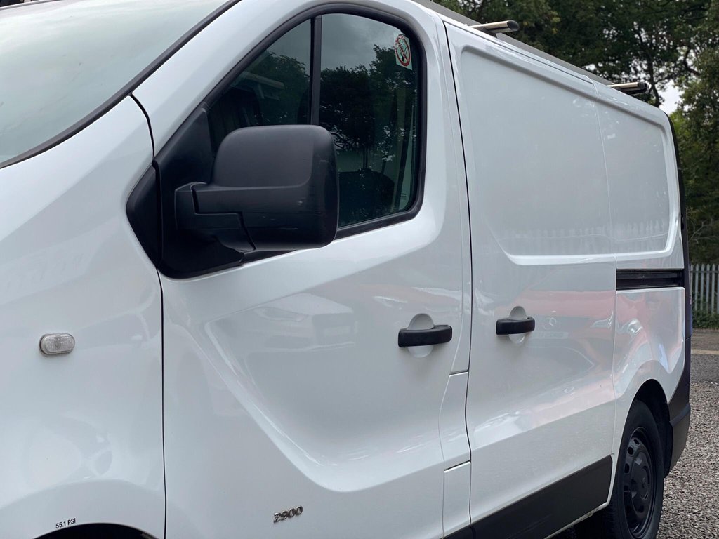 Used Vauxhall Vivaro 2016 for sale - 76303750: Photo 27