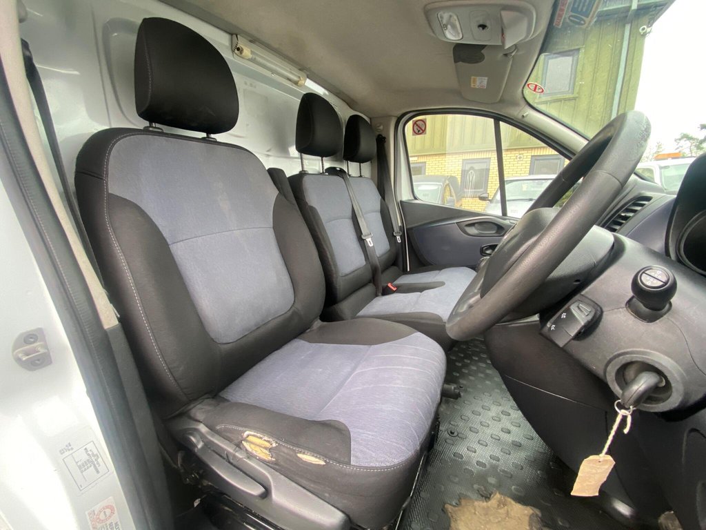 Used Vauxhall Vivaro 2016 for sale - 76303750: Photo 33