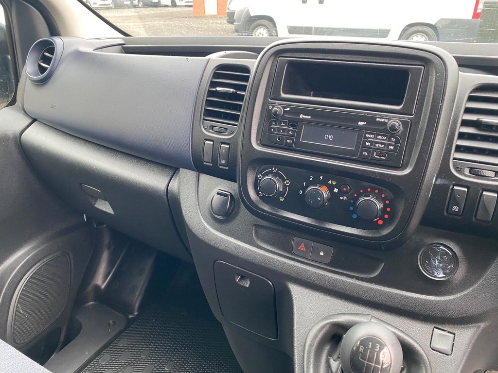 Used Vauxhall Vivaro 2016 for sale - 76303750: Photo 34