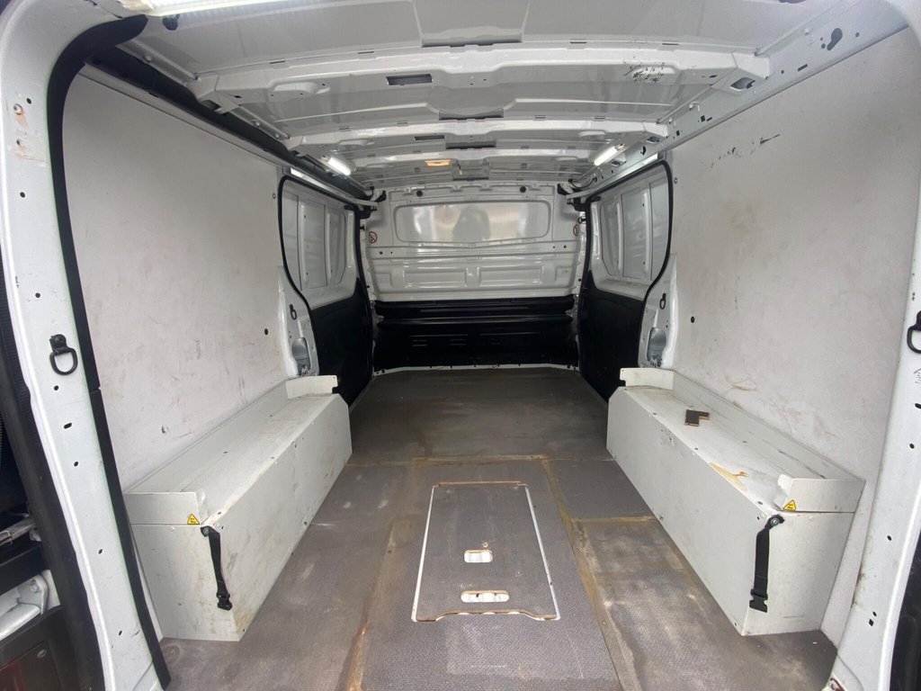 Used Vauxhall Vivaro 2016 for sale - 76303750: Photo 48