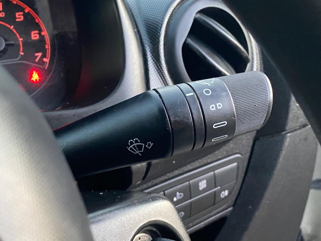 Used Fiat Fiorino 2017 for sale - 76604910: Photo 37